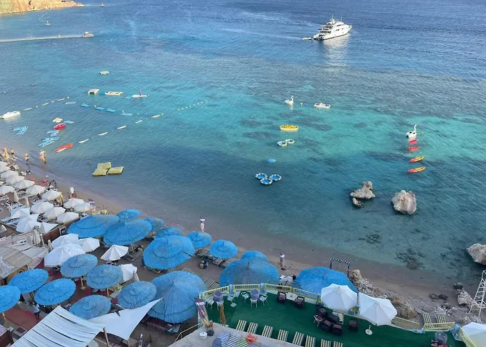 Sharm Holiday Resort 4*