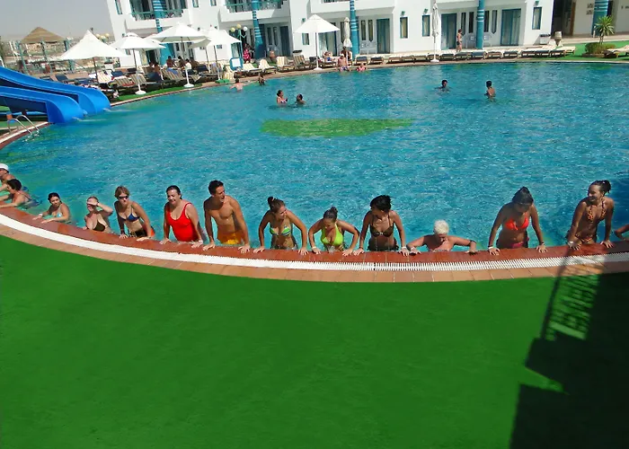 Resort Sharm Holiday Resort 4*