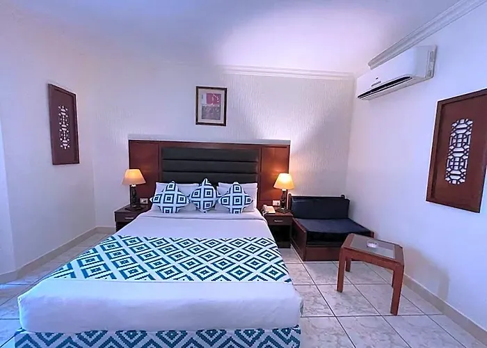 Resort Sharm Holiday Resort 4*